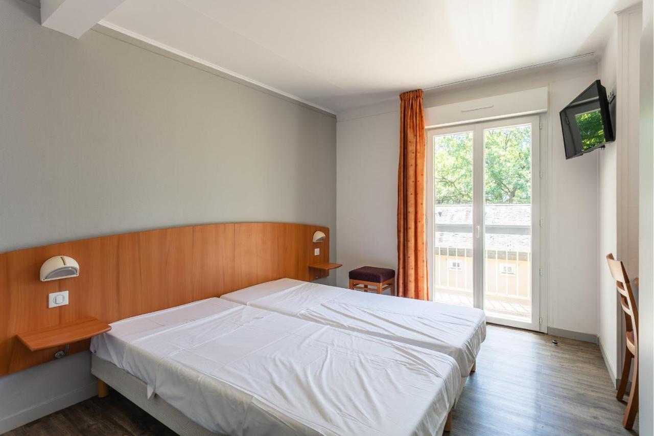 Отель Kamea Club La Gironie Turenne Экстерьер фото