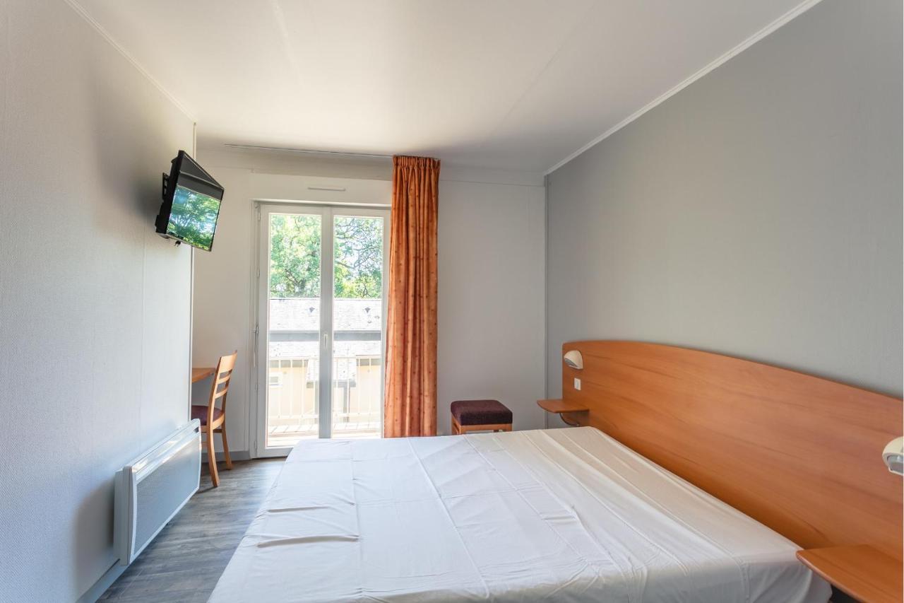 Отель Kamea Club La Gironie Turenne Экстерьер фото
